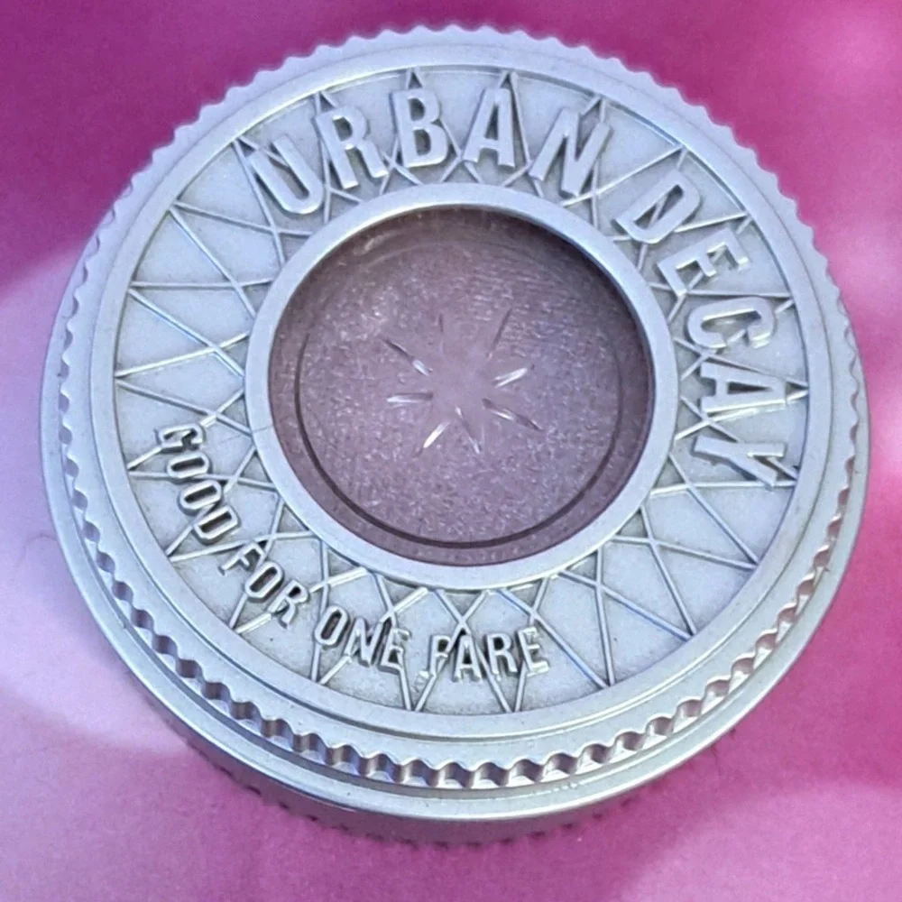 Urban Decay Eyeshadow Grifter Purple Lavender Shimmer New in Box